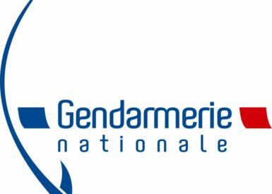 ladjudant-berger-met-a-lordre-du-jour-au-lycee-massabielle-les-addictions-et-le-cyberharcelement