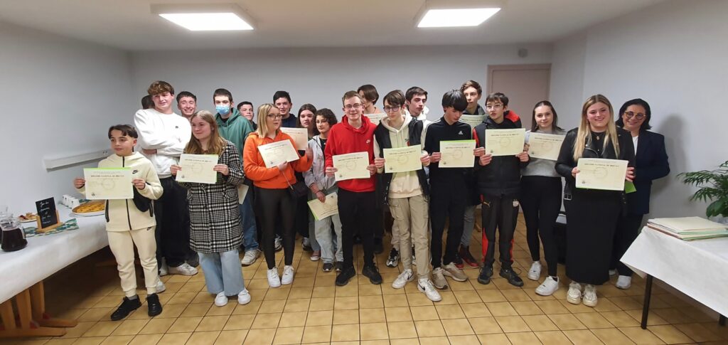 remise-des-diplomes-promotions-2022-2023-%f0%9f%91%a8%f0%9f%8e%93%f0%9f%91%a9%f0%9f%8e%93